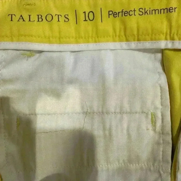 TALBOTS Perfect Skimmer Curvy Yellow Cropped Chino Pants Size 10P Petite - Picture 6 of 7